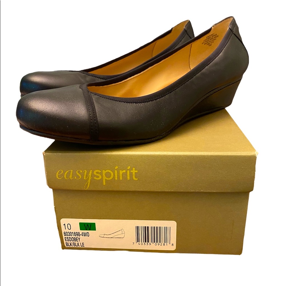 Easy Spirit “Esdobey” Women's Black Leather Wedge Pumps Size 10 W - New